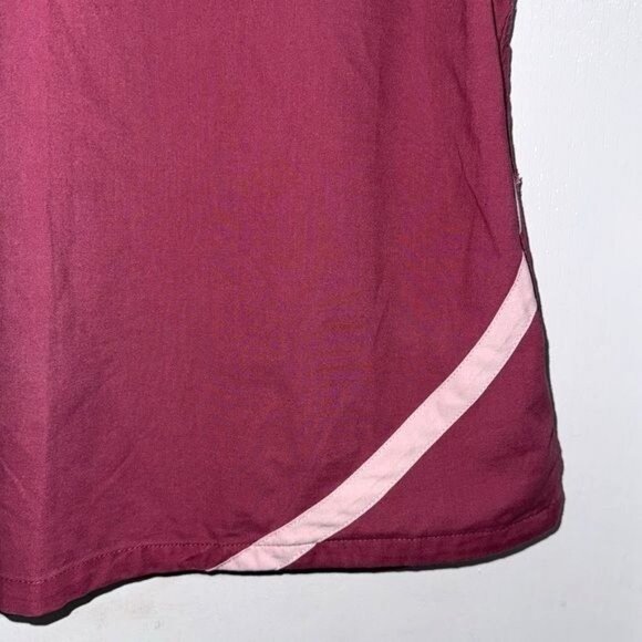 Iguana Womens V-Neck Scrub Top With Pink Trim - Picture 4 of 7